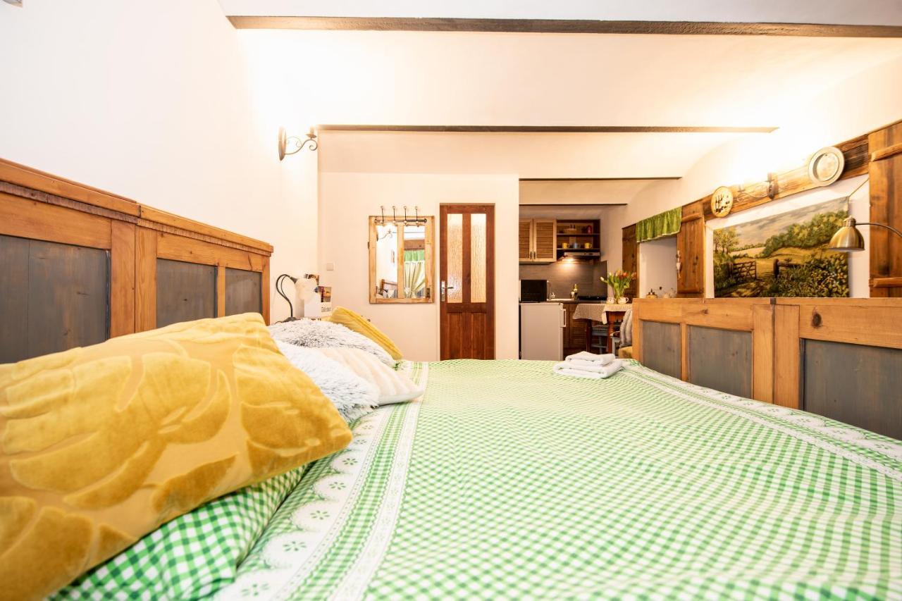 Apartmány Tollendorf Lužické hory Jiřetín pod Jedlovou Esterno foto