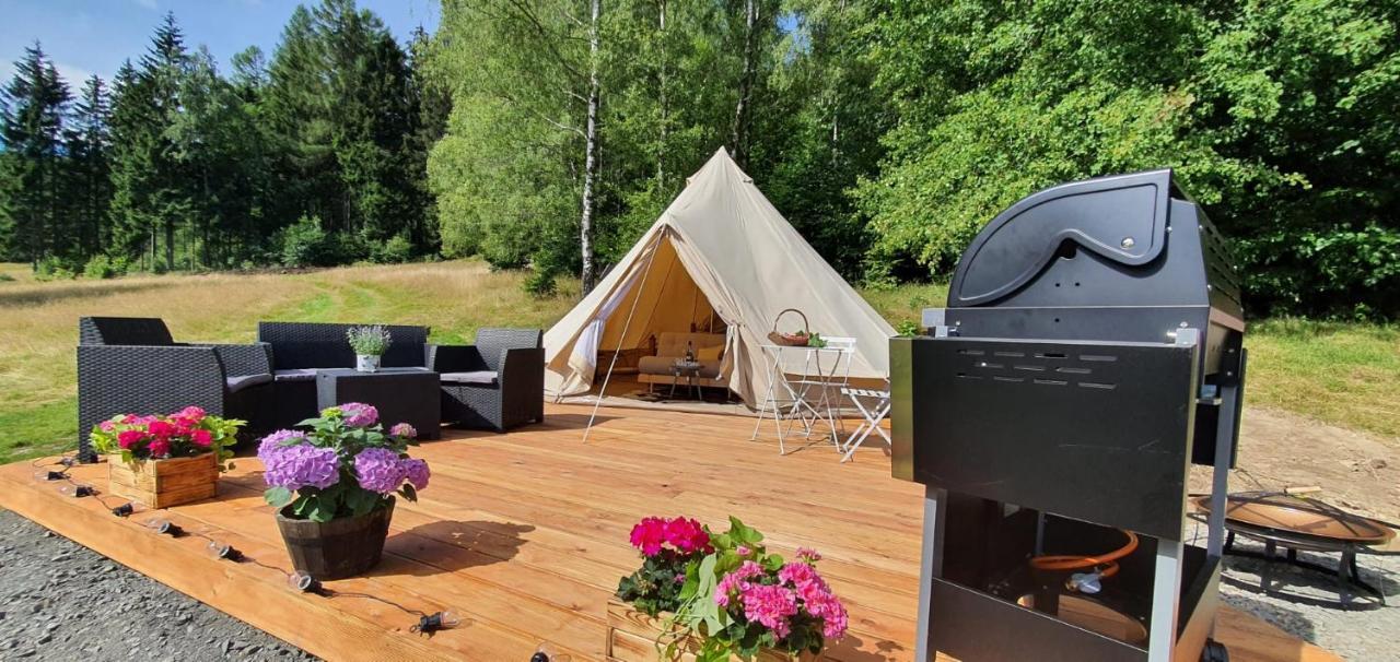 Apartmány Tollendorf Lužické hory Jiřetín pod Jedlovou Esterno foto