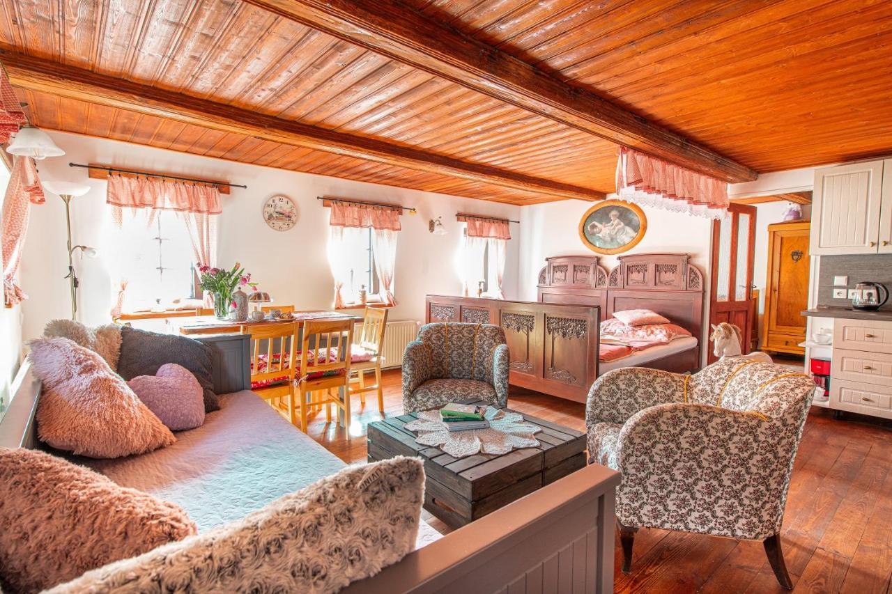 Apartmány Tollendorf Lužické hory Jiřetín pod Jedlovou Esterno foto