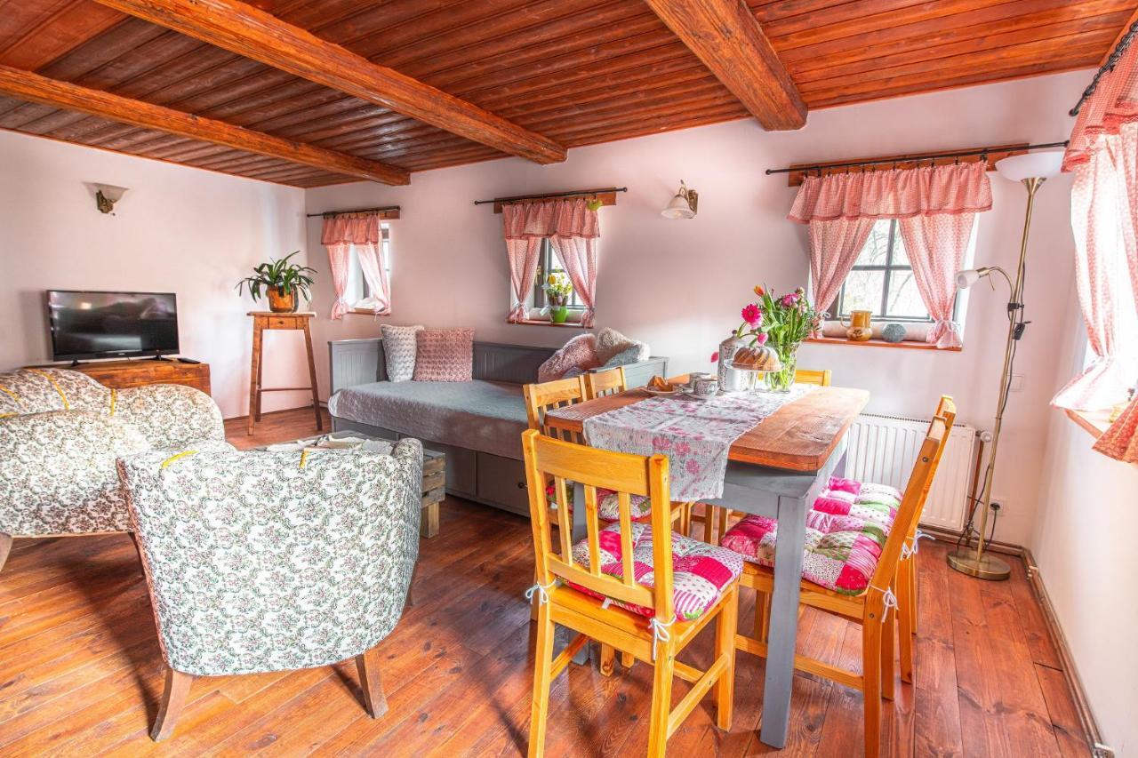 Apartmány Tollendorf Lužické hory Jiřetín pod Jedlovou Esterno foto